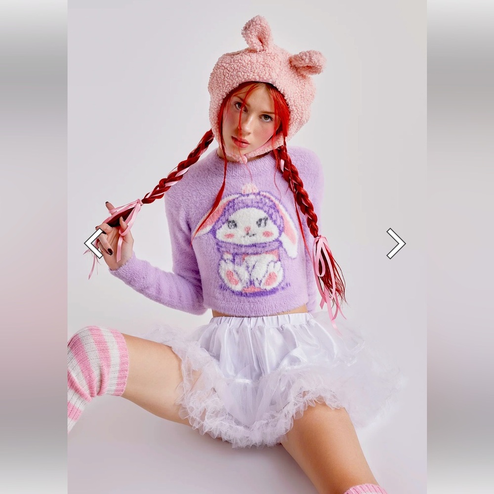 Dolls Kill Fluffy Footprints Knit Sweater Size X-large